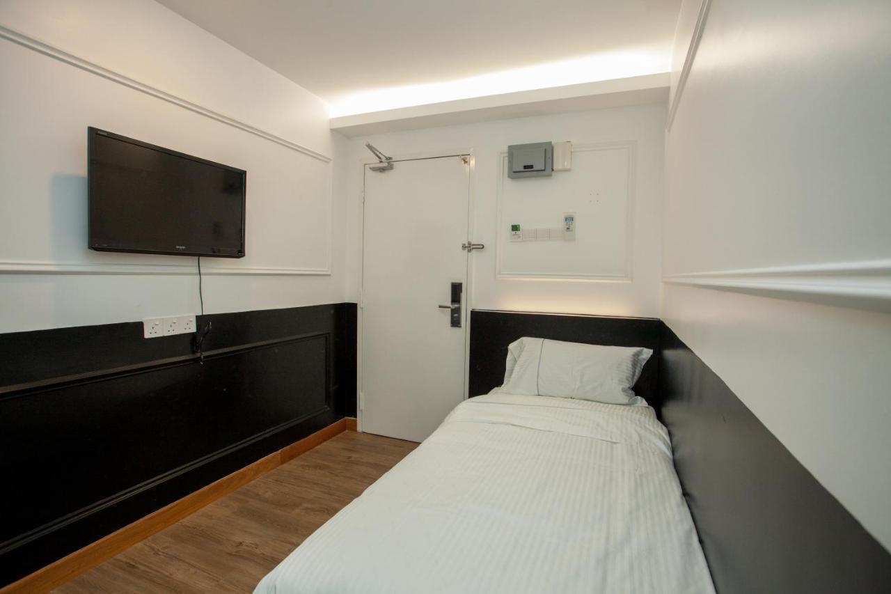 A+ Boutique Hotel Sekinchan Exterior photo